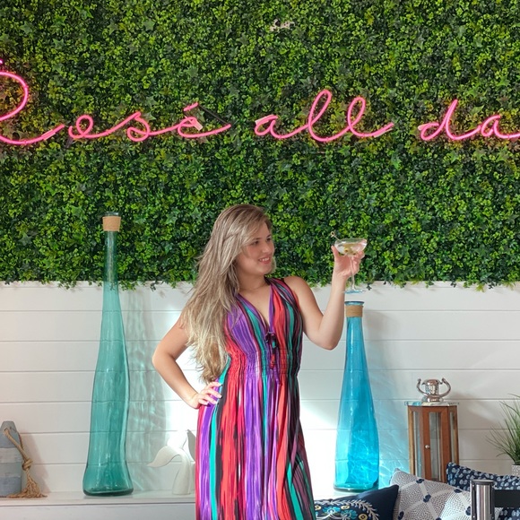 Meet your Posher, Yiset - Picture 2 of 3